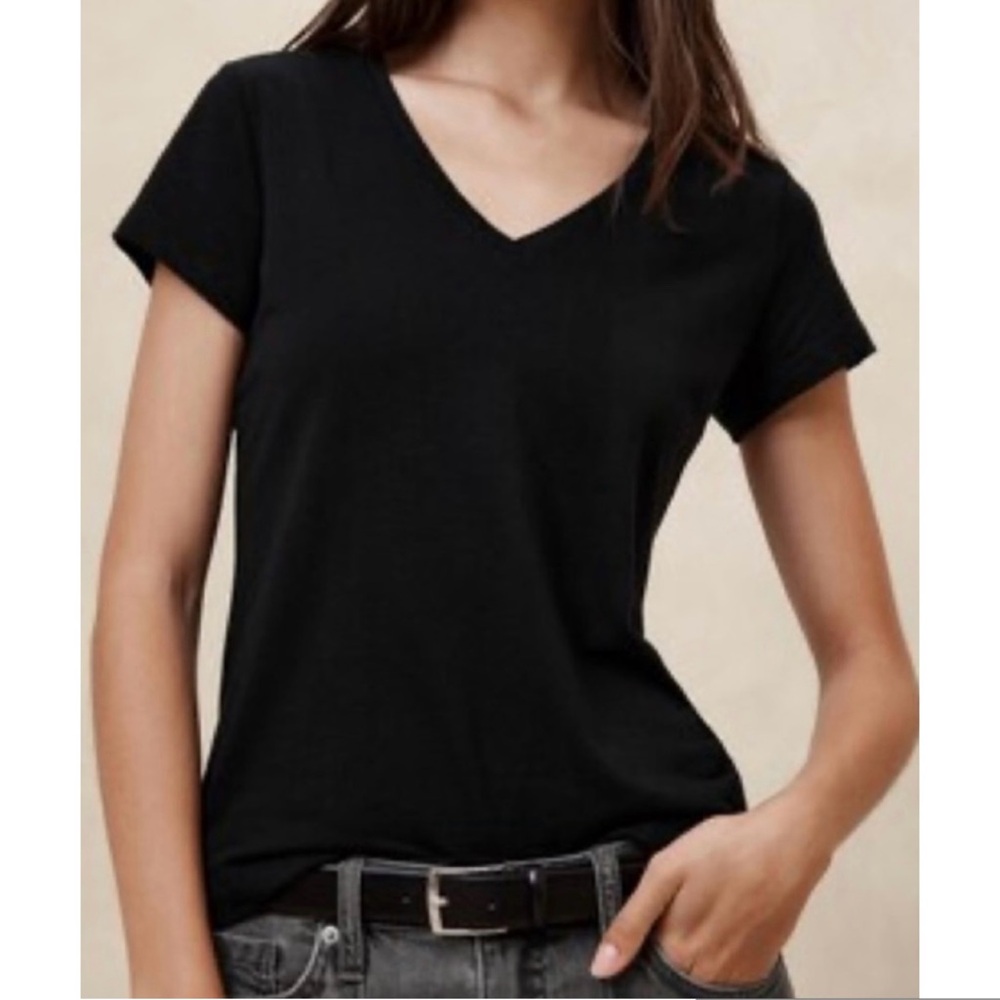 Banana Republic Malibu Tee
